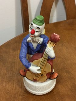 Vintage porcelain clown music box