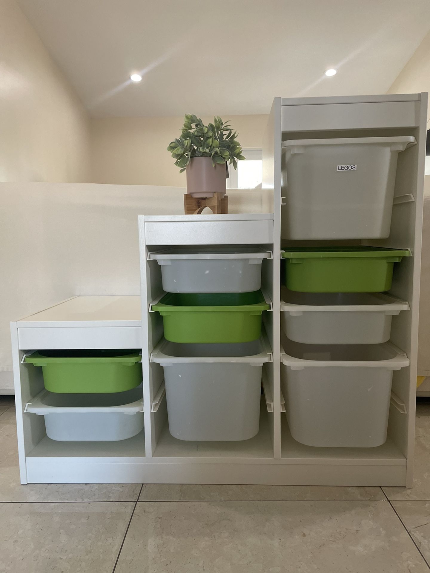 Storage combination with boxes