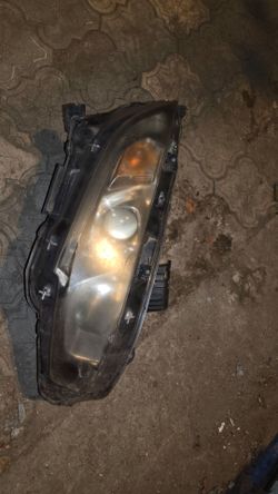 Honda civic 2016-2020 right head light