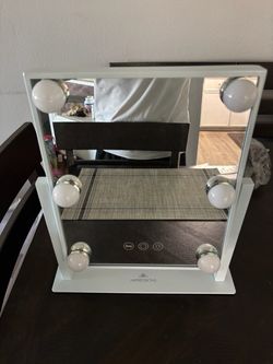 Impressions mirror