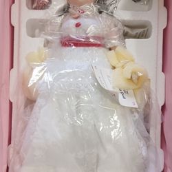 Coca cola Porcelain Nostalgia Doll