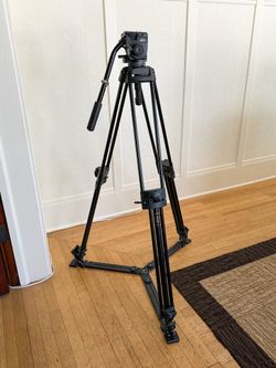 Manfrotto Pro Video Tripod With Quick-release Fluid Head