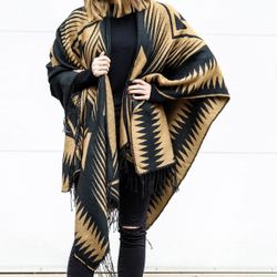Brown & Teal Geometric Fringe Kimono