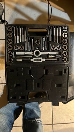 Pittsburgh 40 Pc Tap And Dye Set