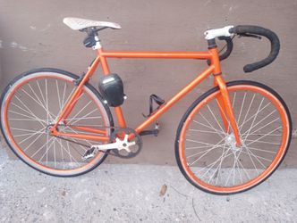 LARGE ELECTRA 21GEAR TOWNIE OFF-ROAD BIKE WITH SHOCKS WATER BOTTLE RACK &MORE!only 140 cash! Betta HURRY 😄😄