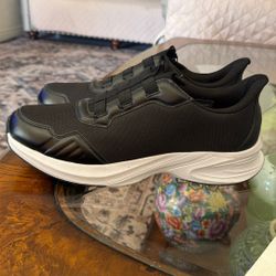 Size 13 Slip On Sneakers 