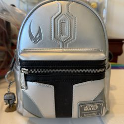 LE Mandalorian Cosplay Exclusive Loungefly 