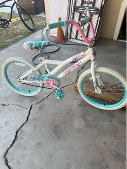 Girls Huffy Bike