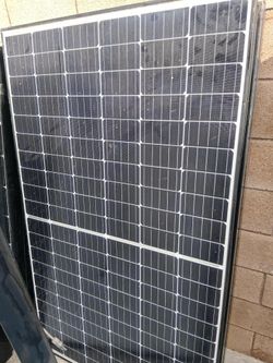 LONGI SOLAR PANELS