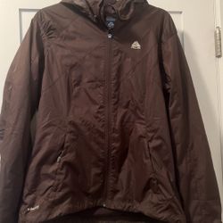 NWT- Women’s Nike ACG Light Jacket Size L
