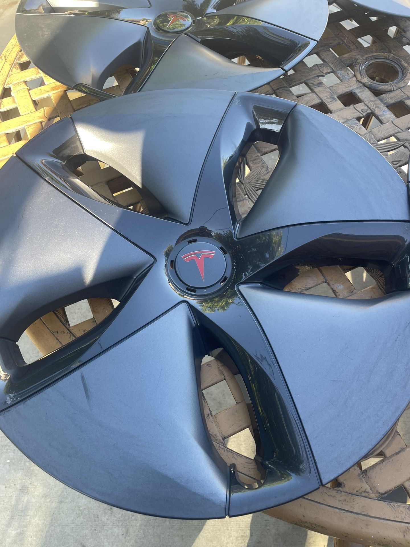 Tesla Wheel Covers