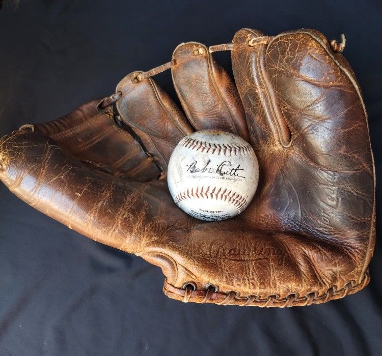Antique Rawlings Glove