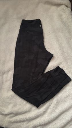 lululemon size 6