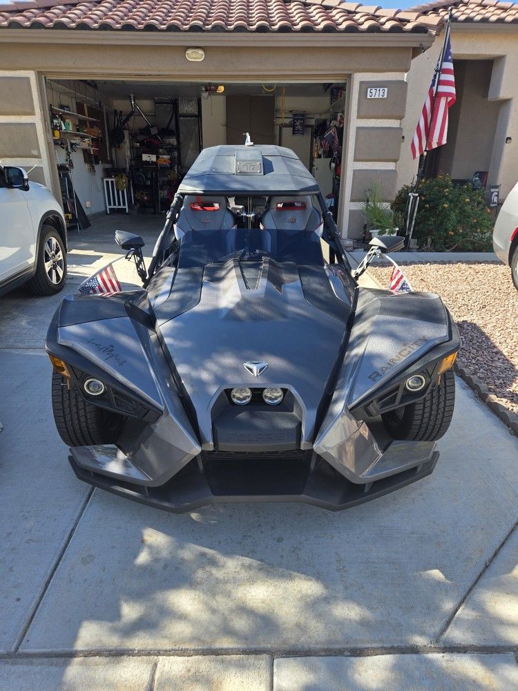Polaris Slingshot 2015