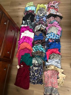 40 women’s blouses size XL - 1 X
