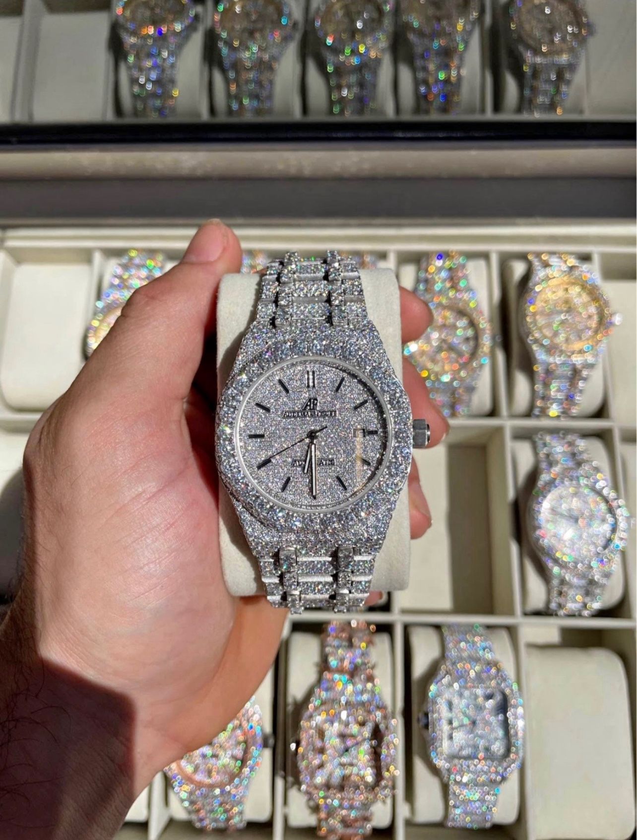 Vvs1 Moissanite Ap Watch