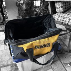 Two Dewalt 20v Drivers 