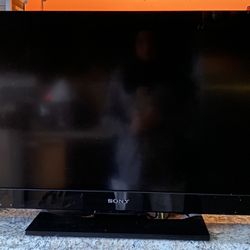 Sony 32” Flat TV