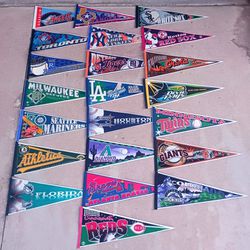 Vintage Vtg 1990s MLB Baseball Teams Sports Pennants Flags Angels Royals Dodgers Brewers Mariners Marlins Rangers Yankees Astros Diamondbacks Braves