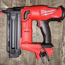 Milwaukee M18 Fuel 18g Brad Nailer (TOOL ONLY)