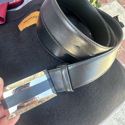 New Versace Belt Size 105 USA 38/40 $150 Cash Only