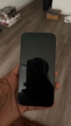 iPhone 12 unlocked