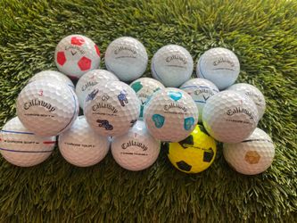 18 mix Callaways chrome soft and chrome tour golf ⛳️ balls