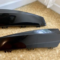 Escalade Rear Upper Panel Moulding (OEM 07 - 14)