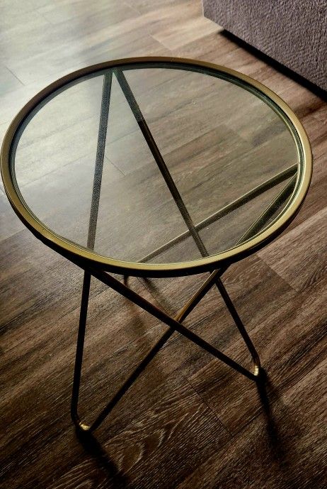 Round Glass Top End Table