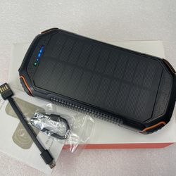 Solar Power Bank 36000mAh with Built in Wireless Charging 