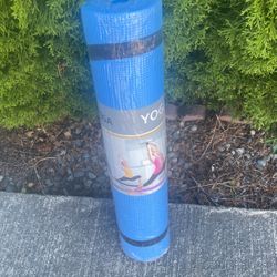 Brand New Yoga Mat Perfect For Outdoors And Indoors 