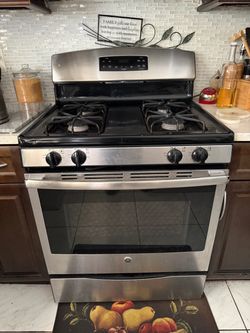 Gas stove
