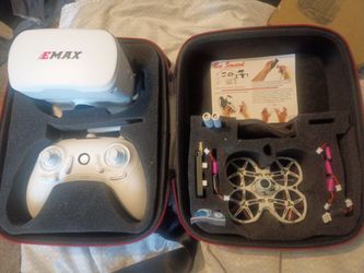 Emax Tinyhawk Drone w Goggles Controller Batteries Case