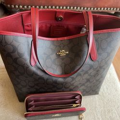 COACH (AUTHENTIC):::((BRAND NEW) SIGNATURE  TOTE & MATCHING WALLET (SOLD SEPARATELY)/ PRICE TAGs INCLUDED/ATTACHED
