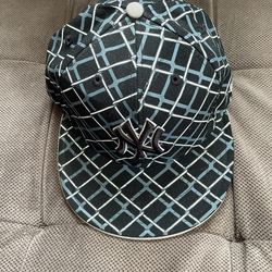 Yankees Hat 