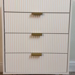 4 Drawer Dresser