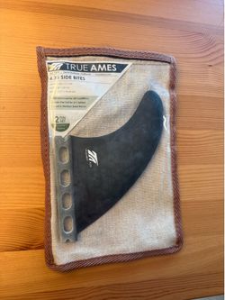TRUE AMES 4.35 SIDE BITES Surfboard fins