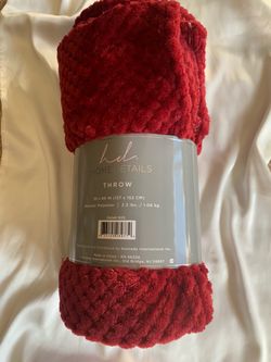 Home Details Red Polyester Throw Blanket 50x60