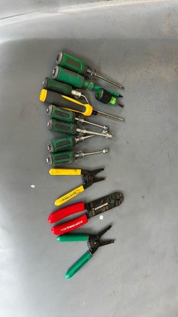Electrician tools