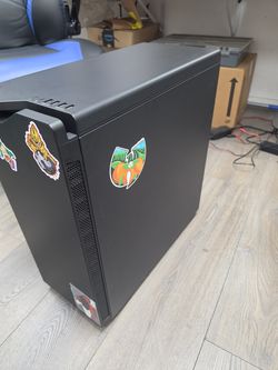 mid-tower ATX computer case NZXT H440