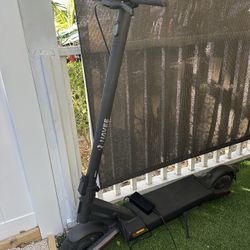 Navee Electric Scooter 20mph Full Suspension 
