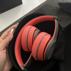 Beats Solo Bluetooth