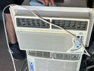 Fedders 8000 BTU window air conditioner