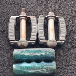 Schwinn 16,, pixie parts