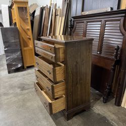 Dresser $100