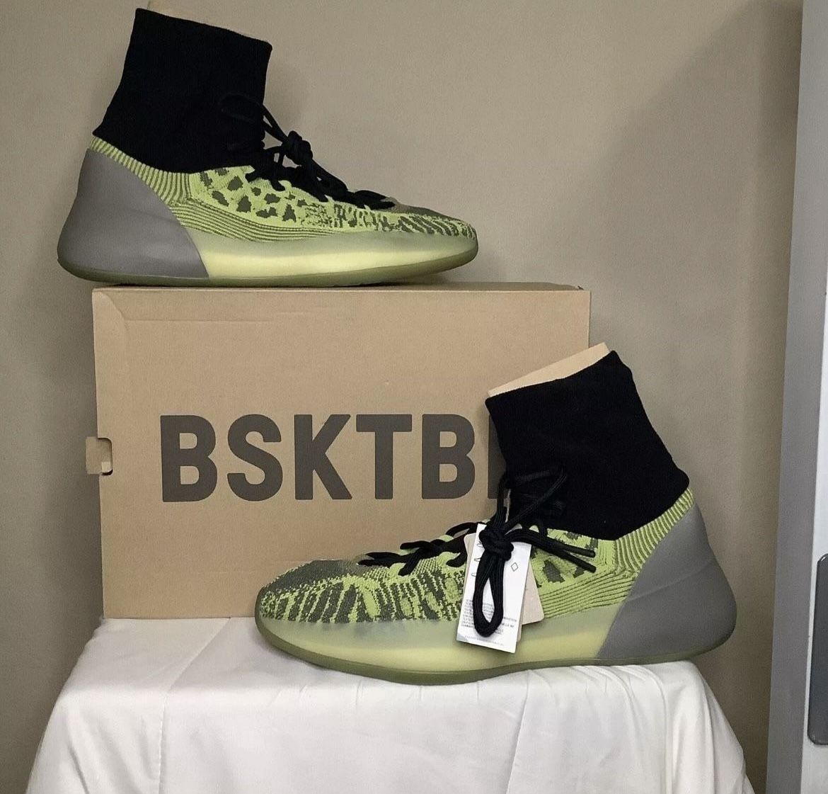 adidas Yeezy BSKTBL Knit Energy Glow Size 10