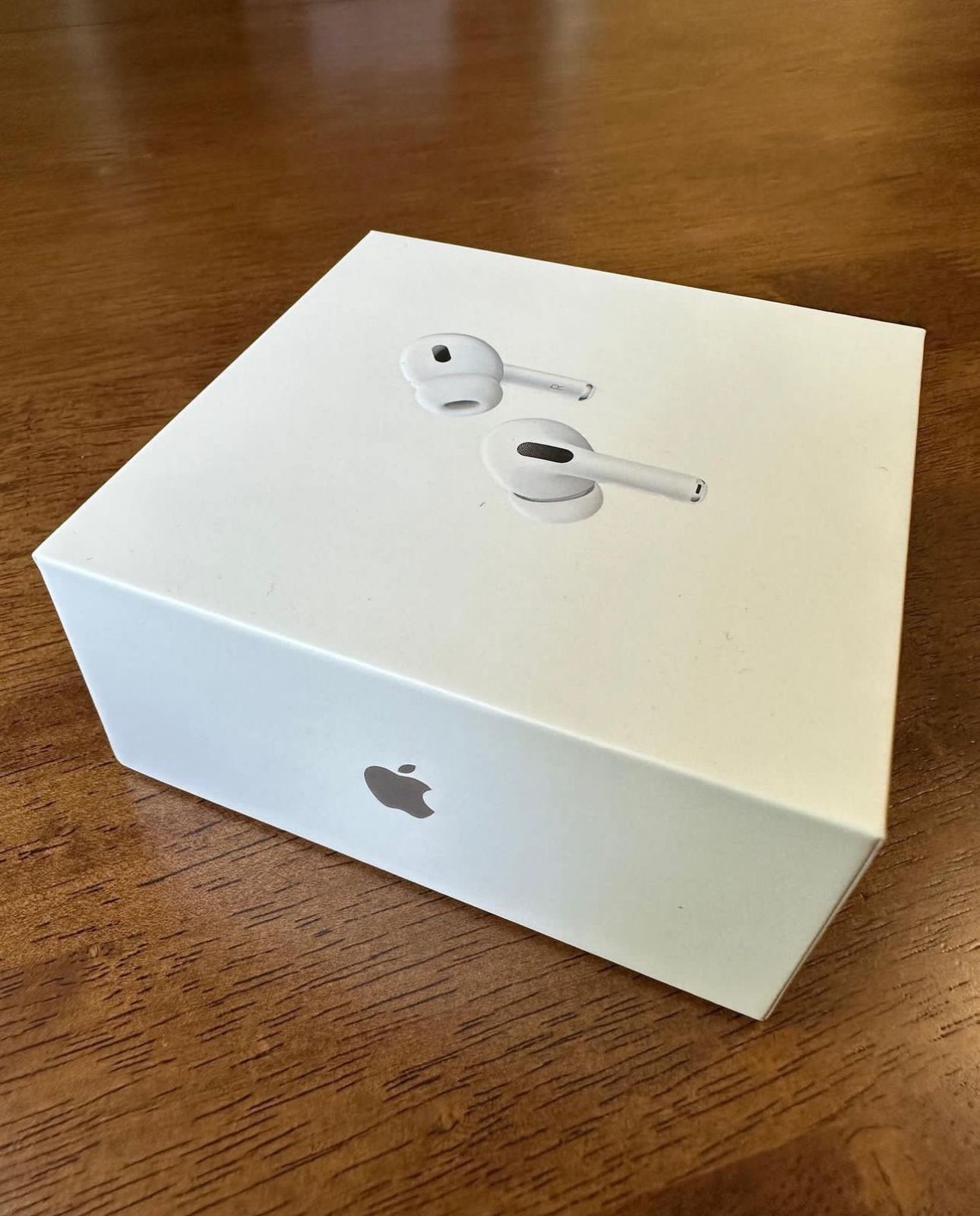 Airpod Pro (2nd Gen) with MagSafe case