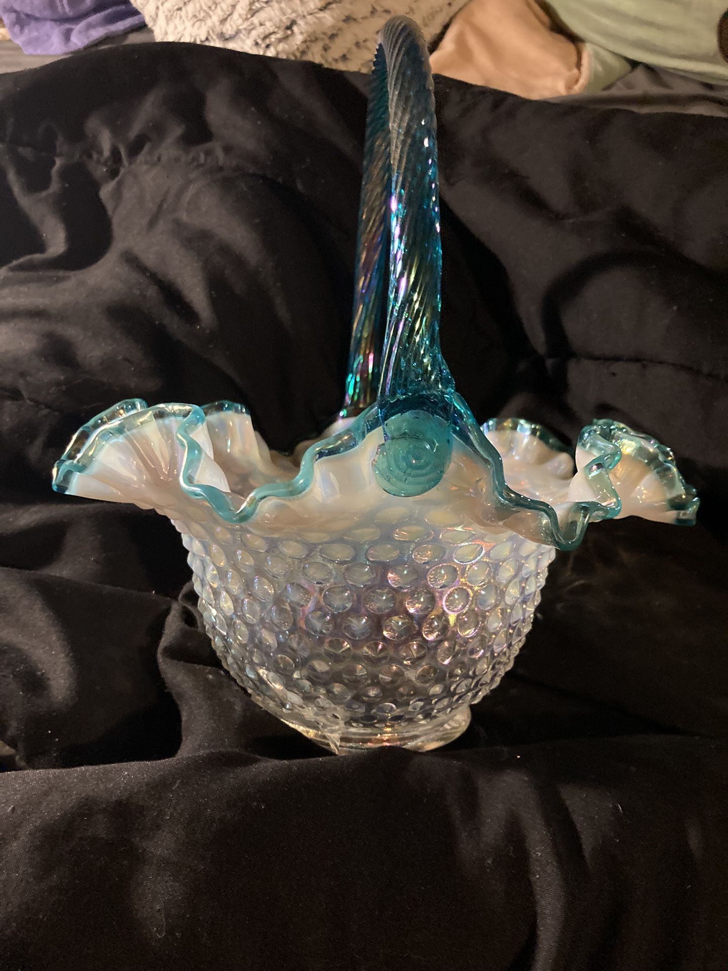 Beautiful Vintage Fenton Glass Basket