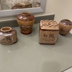 Coach bathroom set 