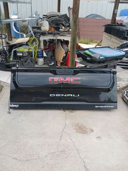 2019-2025 GMC sierra 1500 Denali Tailgate Complete OEM